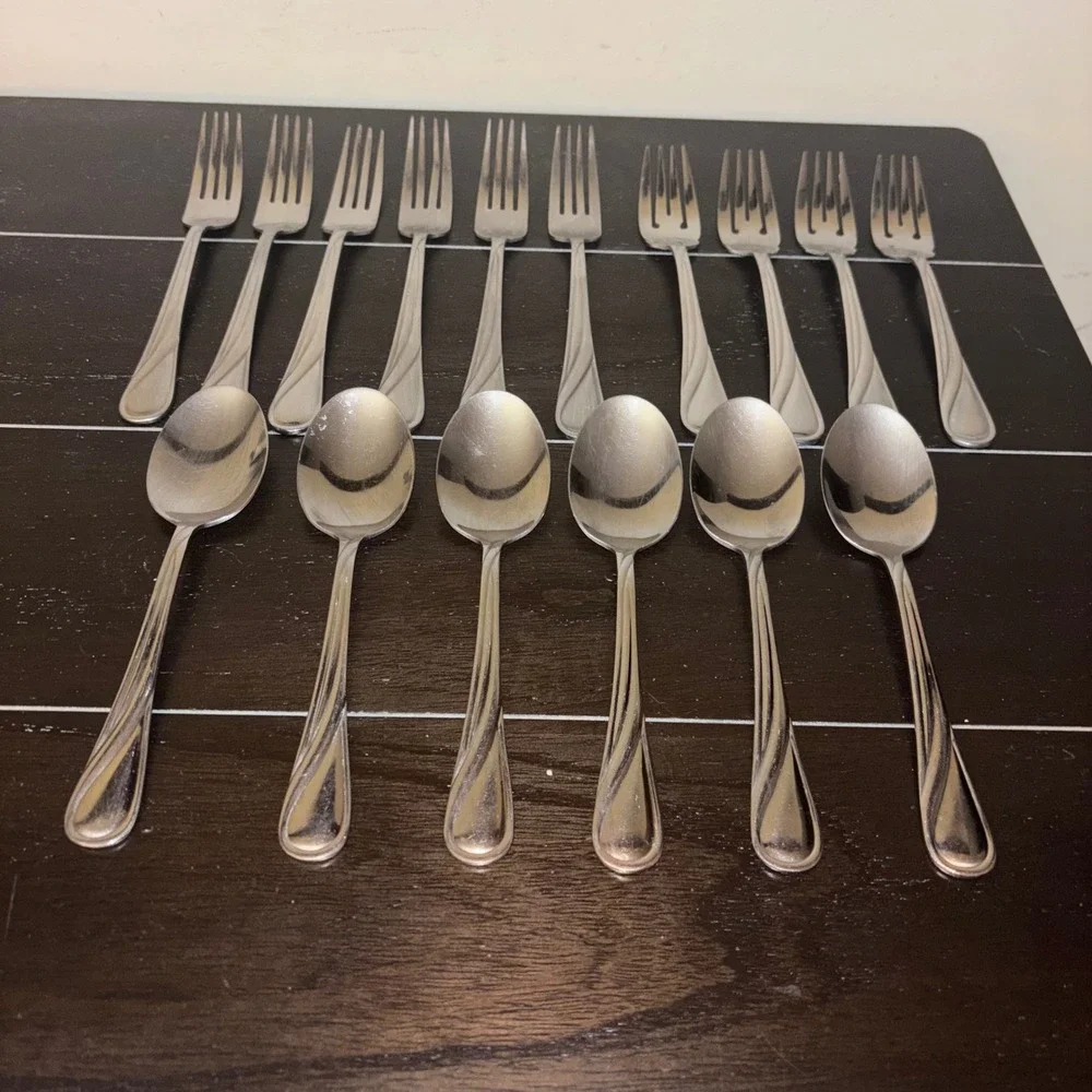 Glennbrook (Stainless) Pfaltzgraff  6 Place Spoons 4 Salad Forks 6 Dinner Forks‎